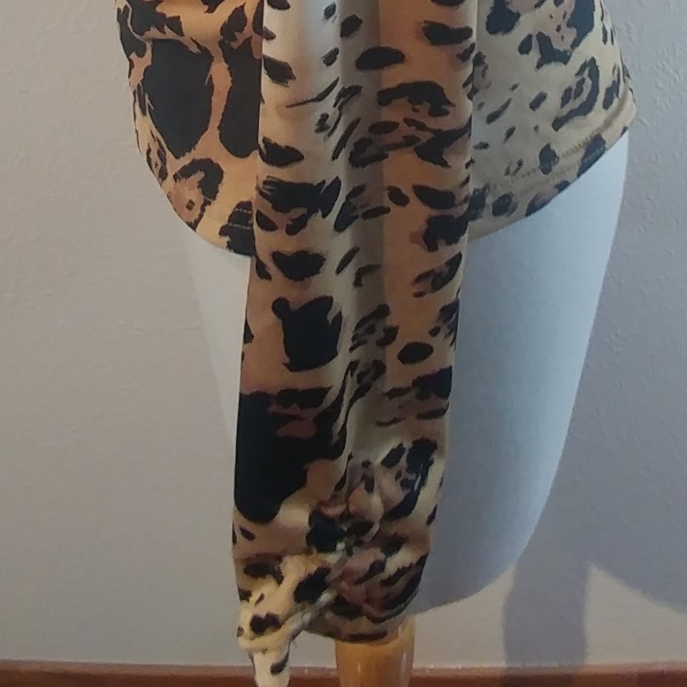 Andre Oliver faux wrap top SZ M - Picture 5 of 8